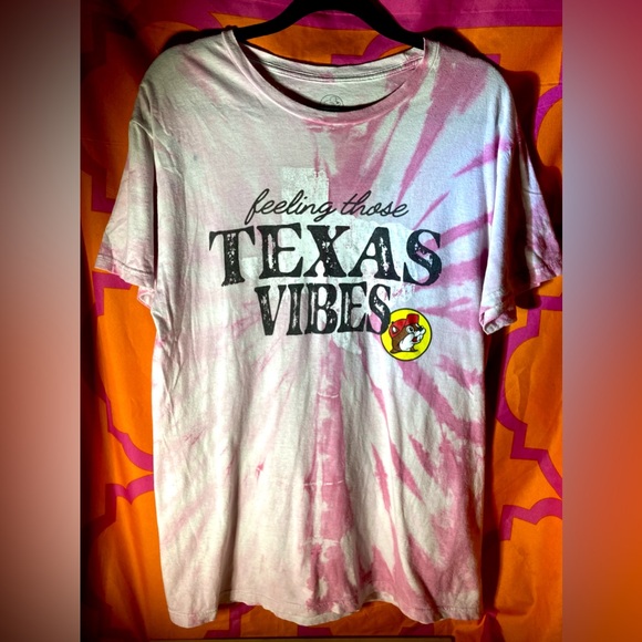 Feeling Those Texas Vibes Buc-ees  T-Shirt Size M - Picture 4 of 6